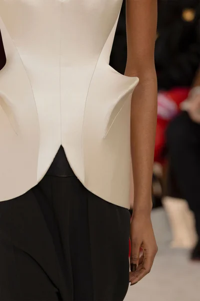 Look 58